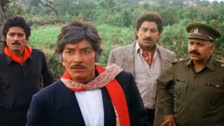 हम निहत्तो पर वार नहीं किया करते  Raaj Kumar  Dhamakedar Action Scene  Amrish Puri  Anupam Kher [upl. by Birdt]