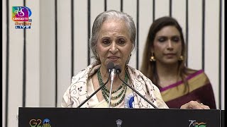 Waheeda Rehman receives the Dadasaheb Phalke Lifetime Achievement Award [upl. by Glenden574]