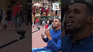 Venezolano canta increíble la salsa 🇻🇪🥳 venezolanos musica venezuela [upl. by Yrelbmik751]