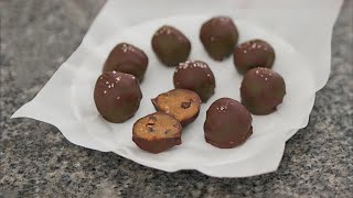 Healthier Cookie Dough Balls [upl. by Bausch]