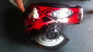 Nettoyer un casque de moto [upl. by Rosalinda287]