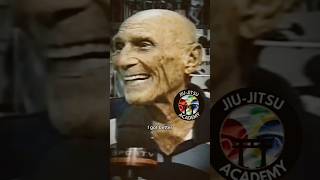 Helio Gracie se tornou um cara melhor com o jiujitsu 😨 bjj jiujitsu jiujitsuacademy [upl. by Sally]