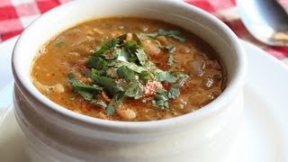 White Bean Chicken Breast Chili  Easy amp Healthy Chicken Chili Recipe [upl. by Estus]