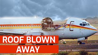 Boeing 737 loses roof over pacific ocean  Aloha Airlines Flight 243 [upl. by Norrie]