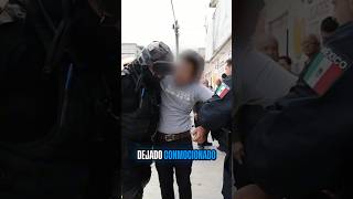 Policías ayudan a persona afectada por explosión 💥 [upl. by Doroteya]