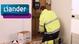 Installatie van uw slimme meter  opbouw meterkast  Liander [upl. by Suivatnod]