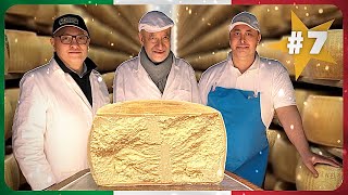 Comment est fabriqué le Parmesan  Calendrier des Fromages JOUR 7 [upl. by Daeriam]