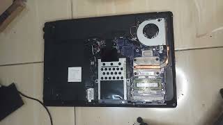 cara mengganti kipas laptop lenovo G460 [upl. by Suoicul891]