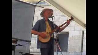 Pete Seeger live  quotQuite Early Morningquot  Newport Folk Festival 2011 [upl. by Azirb]