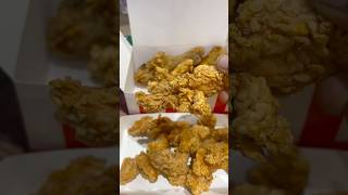 Chicken kfc kfc kfcchicken kfcfriedchicken ytshorts viral food [upl. by Enaillil]