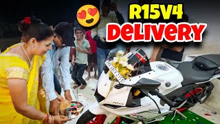 finally apne mummy papa ke sath R15v4 ki delivery le hi li 😍 vlog [upl. by Stronski]