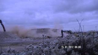 Campbells tower at Kings Lynn  Demolition 15112 [upl. by Ovatsug69]