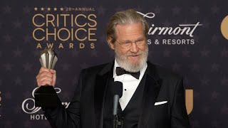 Critics Choice Awards Jeff Bridges Full Backstage Interview [upl. by Nosyrb]