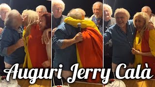 Mara Venier Jerry Calà festeggia 73 anni e bacia Mara Venier [upl. by Frentz]