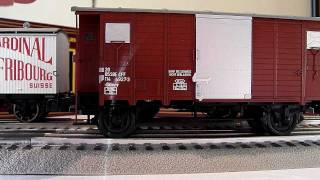 MTH Swiss Beer Reefer and BoxcarSchweizer Bierwagen und Guterwagen [upl. by Sekyere]