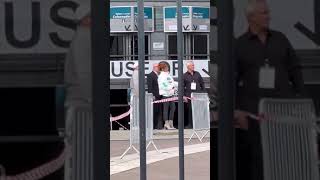 Mylène Farmer arrive au Stade de France [upl. by Anelis]