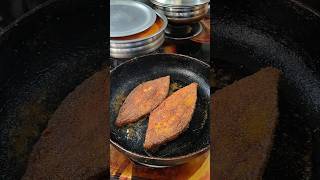 भलो मोठो हलवो fish seafood foodie minivlog fishcurry shortvideo milenial viralvideo food [upl. by Nosimaj]