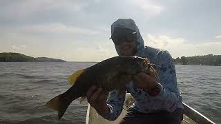 4WDBASSN  Rice Lake GeeCrack Cue Bomb Smallmouth [upl. by Parfitt]