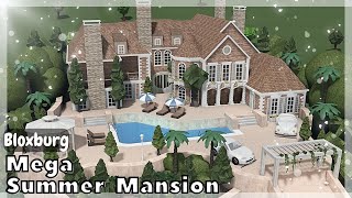 BLOXBURG Mega Summer Mansion Speedbuild NO LARGE PLOT  Roblox House Build [upl. by Yeltihw]