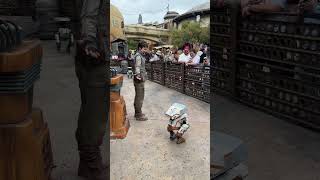 OSCAR THE BDX DROID SHOWS OFF in Star Wars Galaxy’s Edge at Disneyland Park [upl. by Nylrehc]