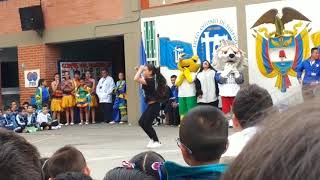 Baile Liceo Antonio de Toledo [upl. by Edmea512]