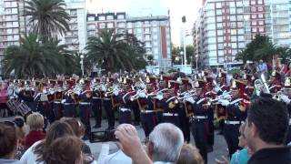 Marcha quotAvenida de Las Cameliasquot  Granaderos  Fanfarria Militar “Alto Perúquot en Mar del Plata [upl. by Nadler28]