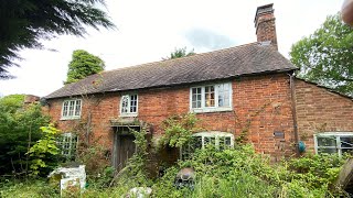 Abandoned House Of Ron And Joan Left Frozen In Time After They Both Passed Away 10 Years Ago [upl. by Nerraw]