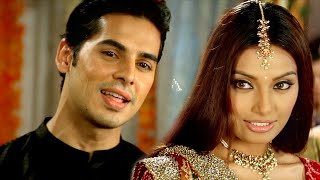 Main Agar Saamne  Dino Morea  Bipasha Basu  Abhijeet  Alka Yagnik  Bollywood Wedding Song [upl. by Allenrac]