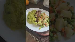 File peixe congrio pure ervilhas legumes [upl. by Nitsugua]