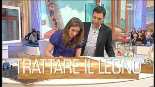 Cura e pulizia legno Rubrica Chi fa da sè Unomattina in Famiglia Lucia Cuffaro [upl. by Yendahc228]