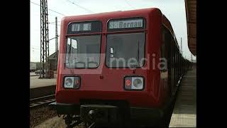 Führerstandsmitfahrt SBahn Berlin Plänterwald  Bernau 1993 [upl. by Atterrol]