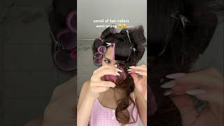 Velcro rollers ripping my hair off 😩what im i doing wrong hairroutine hairrollers hairtutorial [upl. by Gardia]