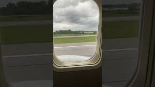 Landing in WashingtonBaltimore airport [upl. by Raclima]