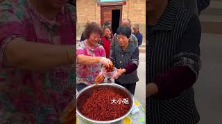 The noodles with spicy noodles and beef tendon are made with real ingredients to make them taste [upl. by Loziram538]