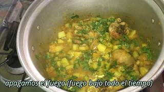 Como Preparar Locro de Zapallo con Pollo [upl. by Oiromed598]