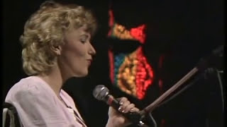 Marika Gombitová  Cukráreň na dlani námestia 1985 [upl. by Asiram]