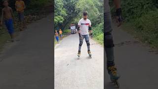 Skating reaction video skating shorts mf900 reaction practice inlineskating minivlog skater [upl. by Llennahc]