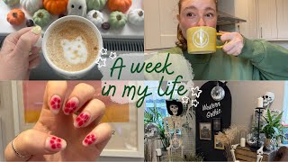 My first weekly vlog halloween at Pinterest new nails and running reflections [upl. by Ylrebmik]