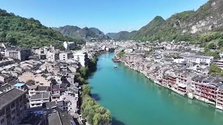 外国人インフルエンサーが貴州省の旅を体験 [upl. by Simeon]