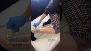 How to wax the back of your legs waxing legwax soloesthetician huntingtonbeach waxingtips [upl. by Ecilef]