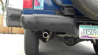 1995 Nissan Pathfinder V6 Straight Pipe from Cat Back [upl. by Leterg199]