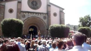 La Felguera  Procesión de San Pedro [upl. by Assilac929]