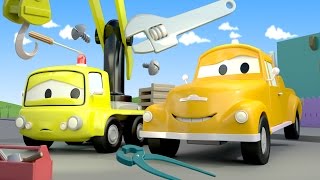 Tom The Tow Truck and Charlie the crane in Car City  Cars amp Truck construction cartoon for children [upl. by Lyram759]