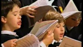 Tölzer Knabenchor 1996 [upl. by Bryana]