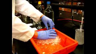 Preparing Isopentyl Acetate by the Fischer Esterification Part2 [upl. by Longawa663]