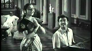 Gemini Ganesan Hits  Bhrindhavanamum HD Song [upl. by Ludwigg]