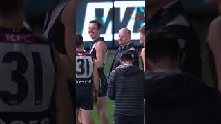 Ken Hinkley and James Sicily exchange words postmatch afl aflfinals [upl. by Willing137]