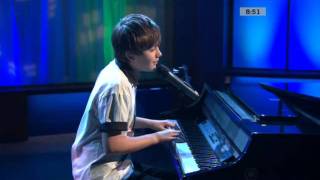 Greyson Chance  Canada AM live performance Unfriend You [upl. by Adnalay]