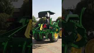 John Deere 5405 4wd 17 cultivator [upl. by Descombes]