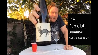 Review of 2019 Fableist Albariño [upl. by Simpson]